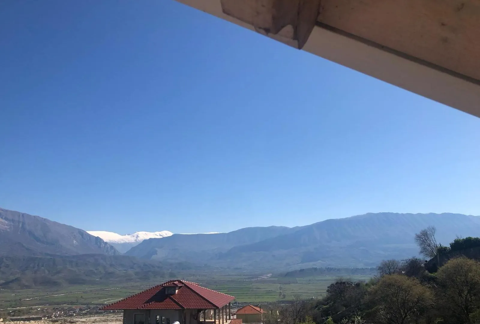 Dirala Guest House Lazarat 0*,