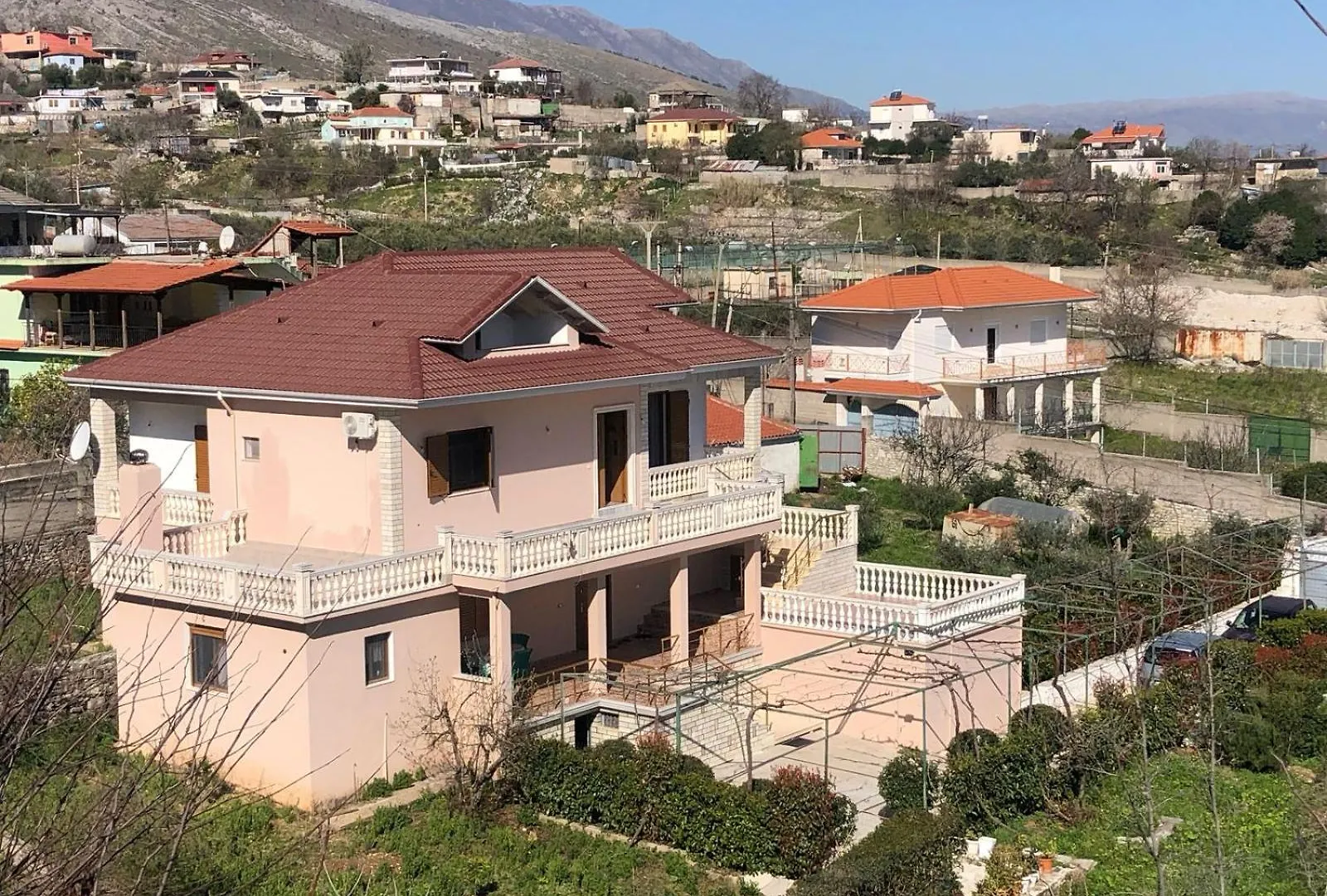 Dirala Guest House Lazarat Homestay