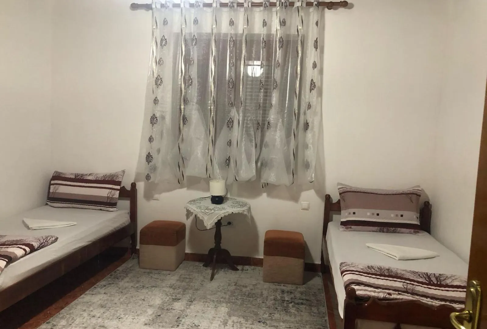 Dirala Guest House Lazarat Homestay